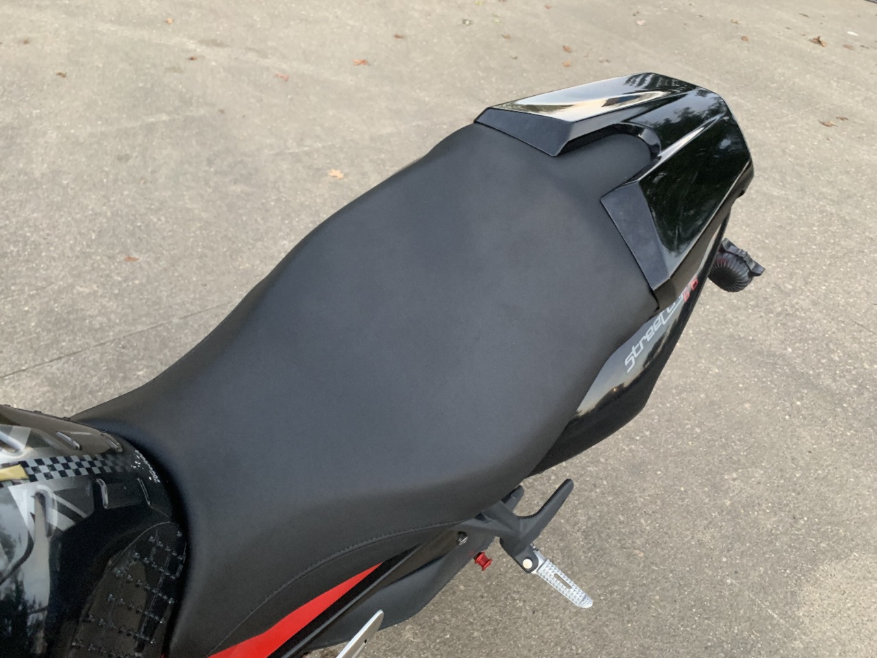 2013 TRIUMPH STREET TRIPLE R 675